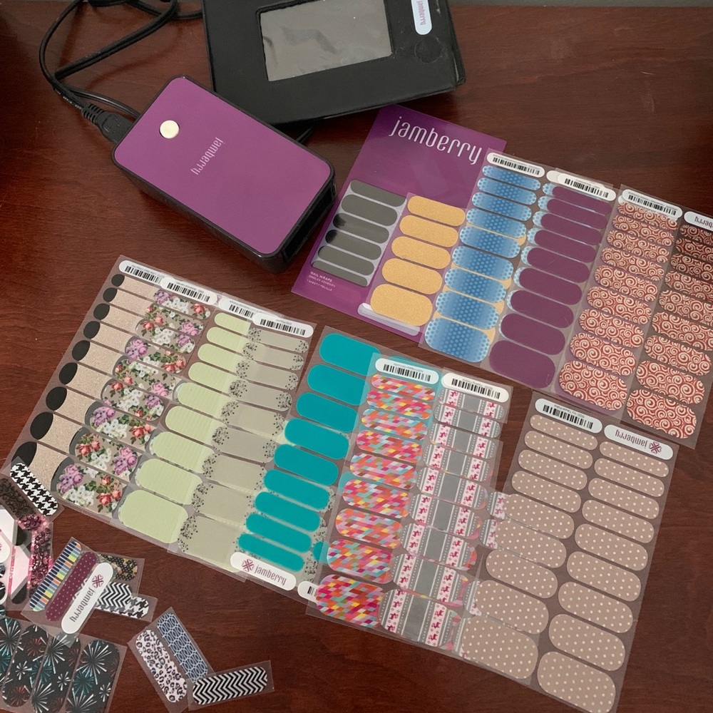 Jamberry LOT- Heater, nail storage, 14 sets